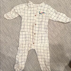 Zara Gender Neutral Baby footie pajamas | 18-24M